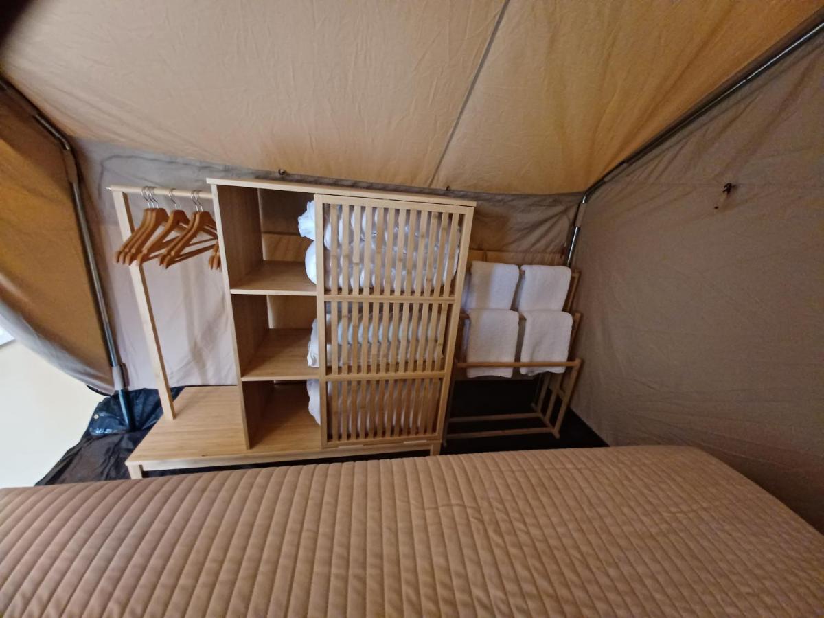 75M2 Indoor Glamping Scheveningen Apartamento Haia Exterior foto