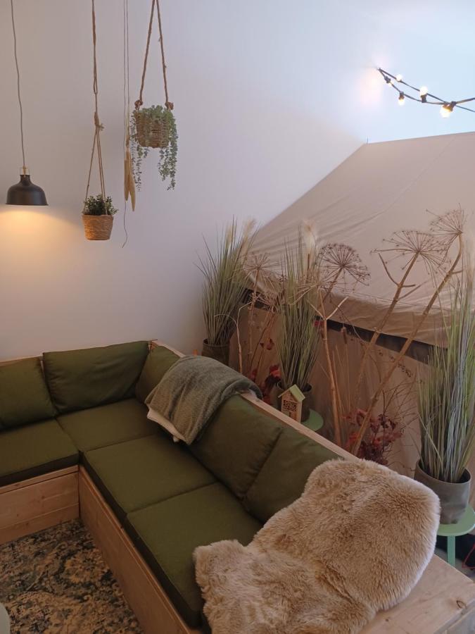 75M2 Indoor Glamping Scheveningen Apartamento Haia Exterior foto