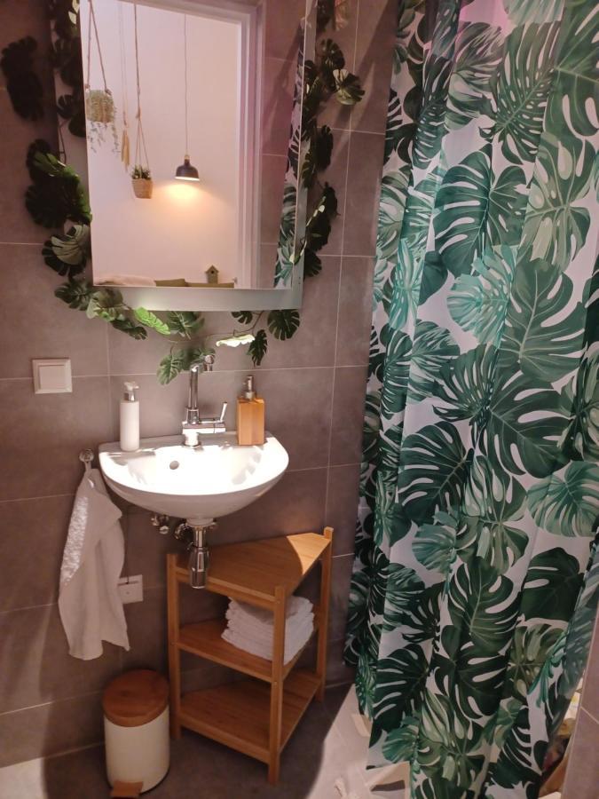 75M2 Indoor Glamping Scheveningen Apartamento Haia Exterior foto